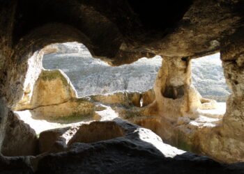 معلولا.. قصيدة محفورة في الصخر ولغة تهمس من أعماق التاريخ